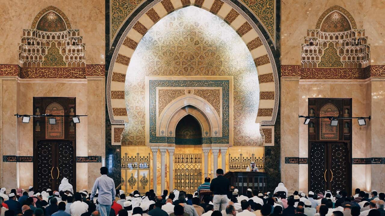 Muslims are praying - Rumman Amin -Unsplash.jpg