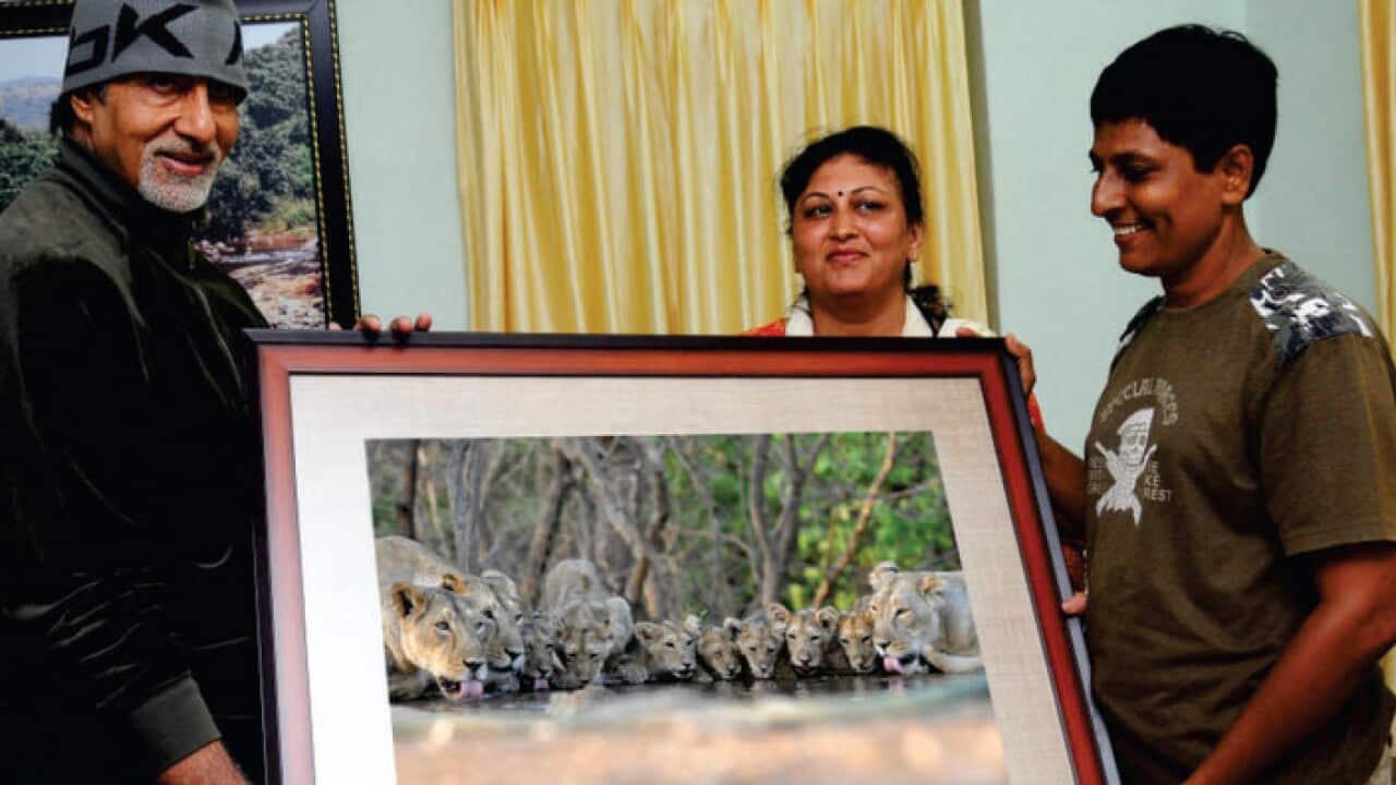 Photographer Mukesh Acharya sharing his iconic photo with filmstar and Gujarat tourism ambassador Amitabh Bachchan