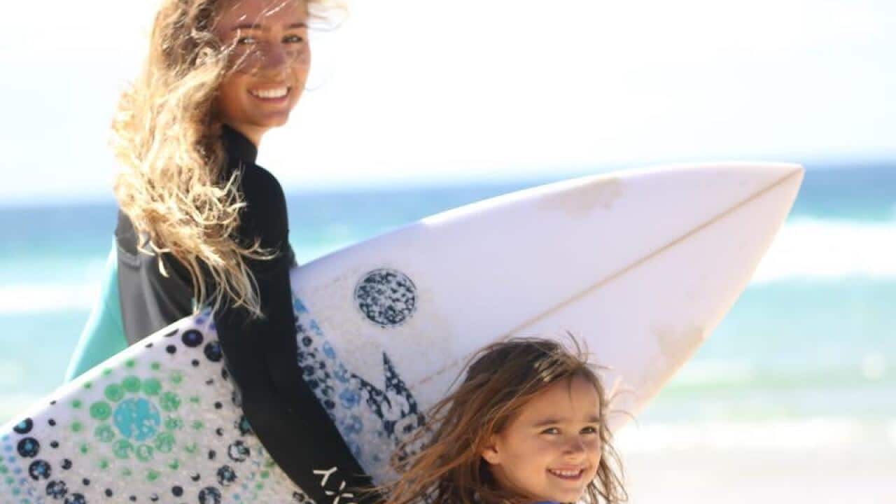 Summer Simon with her sister Malia.