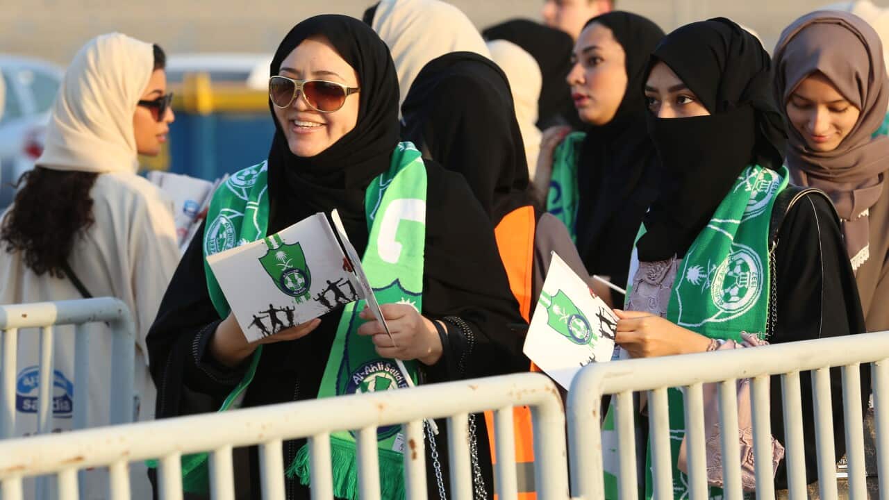 Female Saudi supporters
