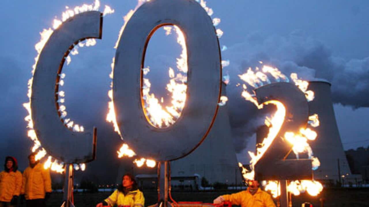 carbon_emissions_291009_L_aap_1510383317