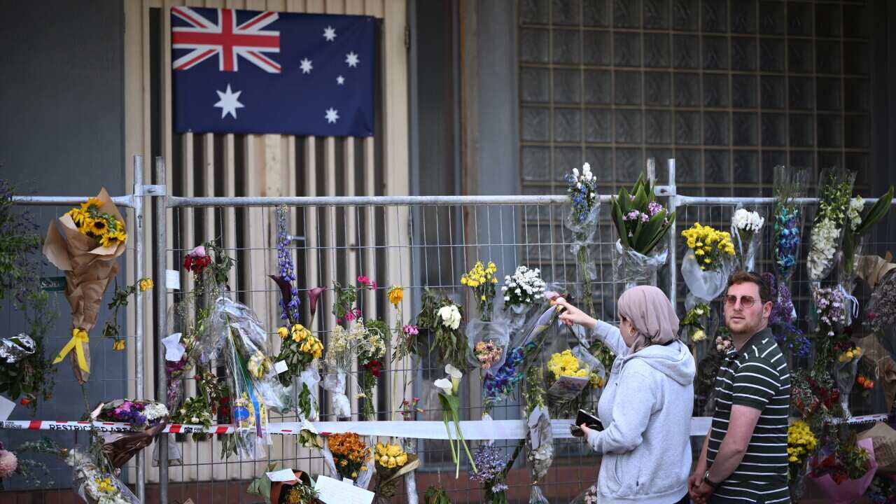 SYNAGOGUE FIRE MELBOURNE