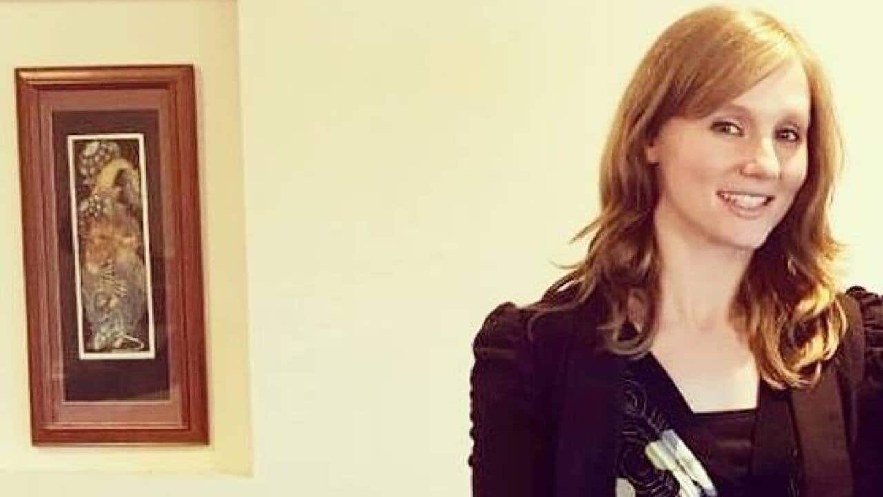 Amelia Lemondhi interpreter