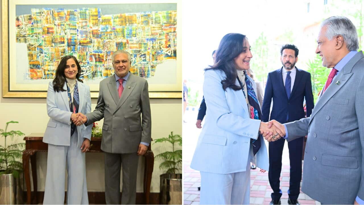 Canadian Foreign Minister visits Pakistan for first time in two decades.jpg
