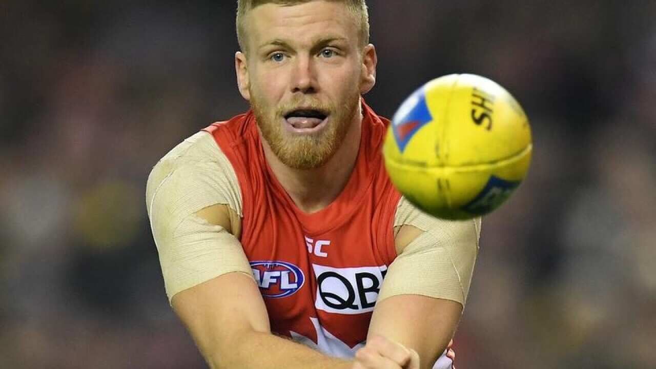 Sydney Swans midfielder Dan Hannebery