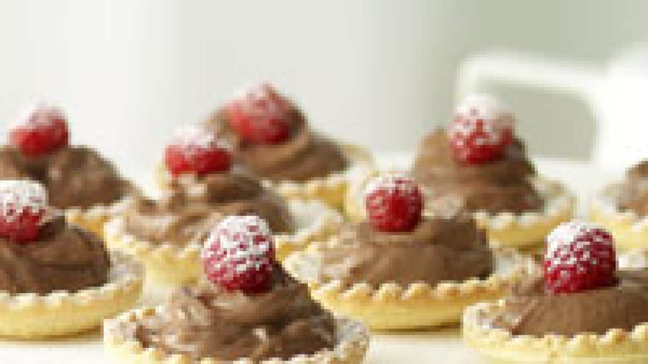 Chocolate and raspberry tartlets