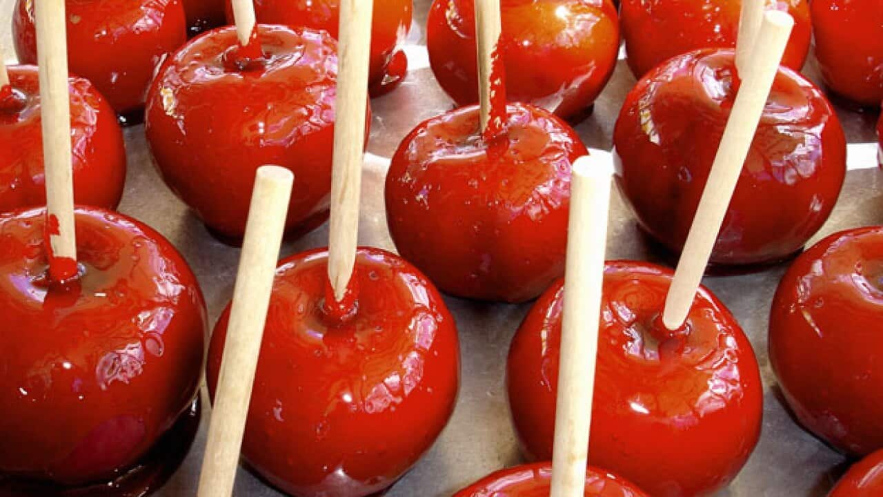 Toffee-apple_845526954