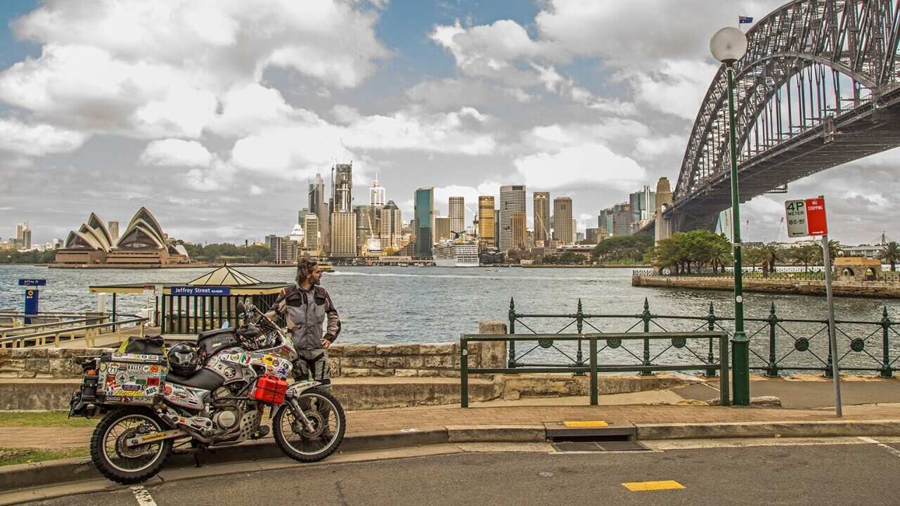 Matteo Nanni a Sydney, una delle ultime tappe del suo viaggio in moto