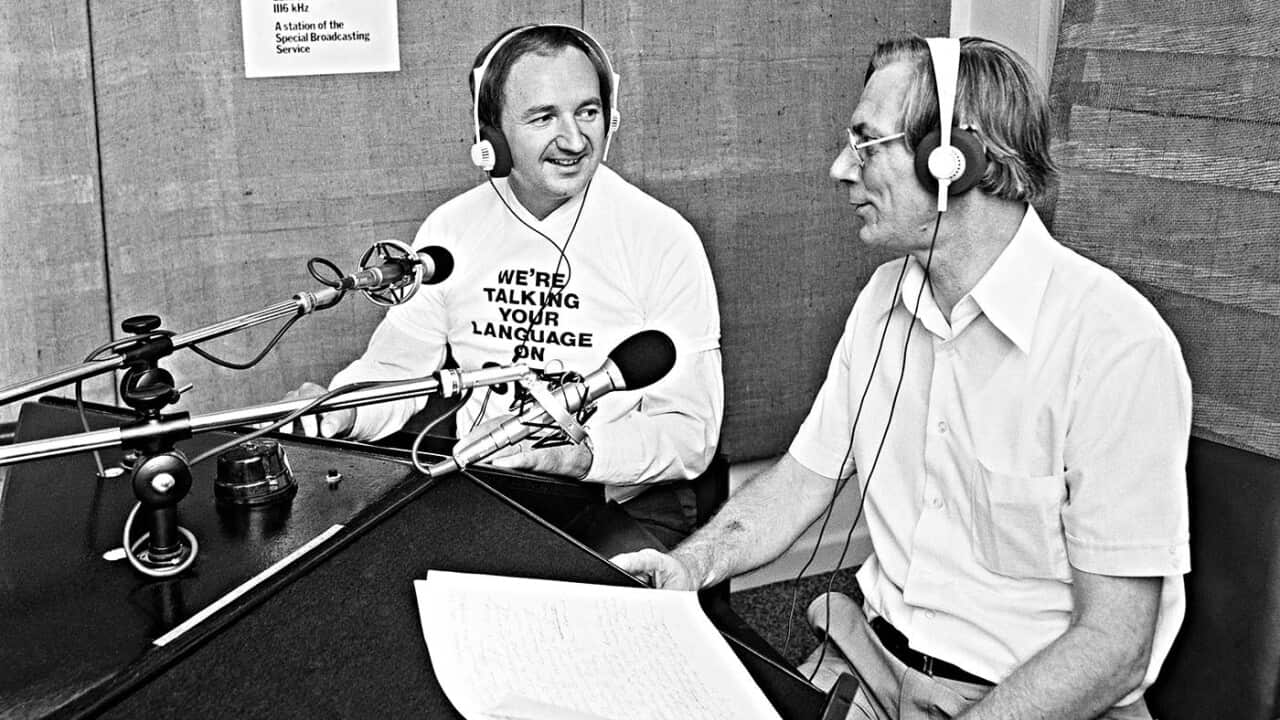 Minister for Immigration Ian MacPhee (right) visits 3EA, 1979