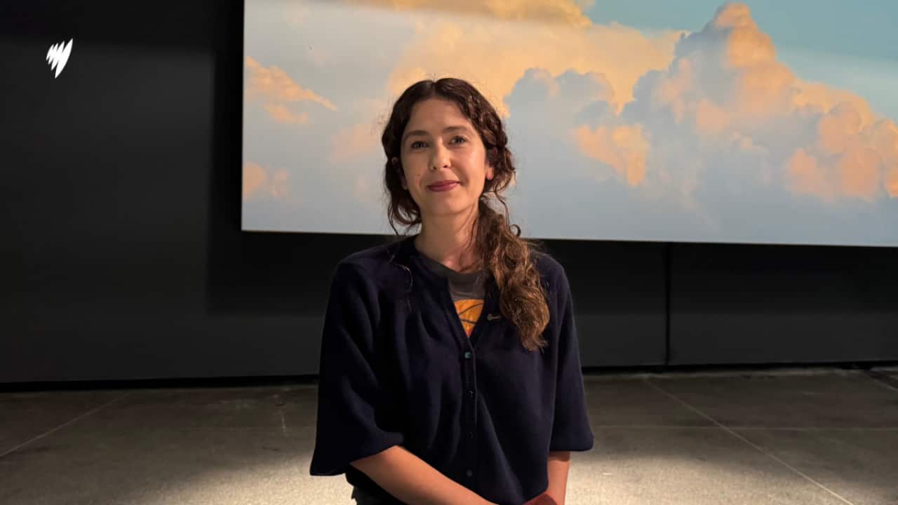 Image for read more article 'Listen here the story in Greek'