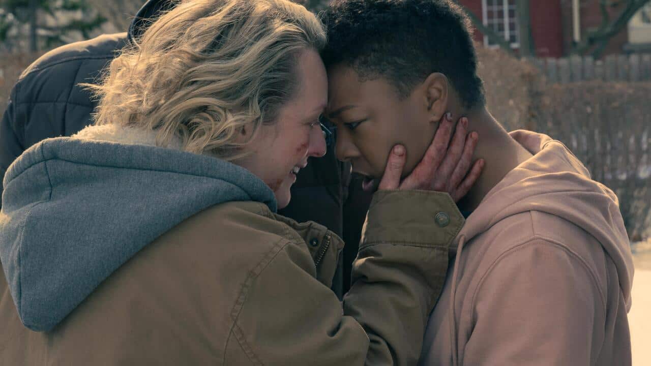 The Handmaid’s Tale -- “Morning” - Episode 501 -- June confronts the consequences of killing Fred. A scared Serena makes an unexpected decision. June (Elisabeth Moss) and Moira (Samira Wiley), shown. (Photo by: Sophie Giraud/Hulu)
