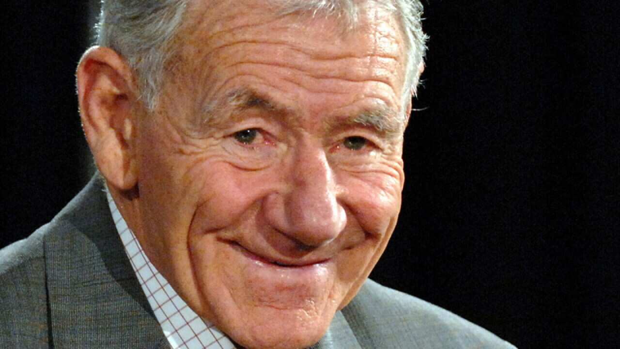 Former VFL coach Tom Hafey