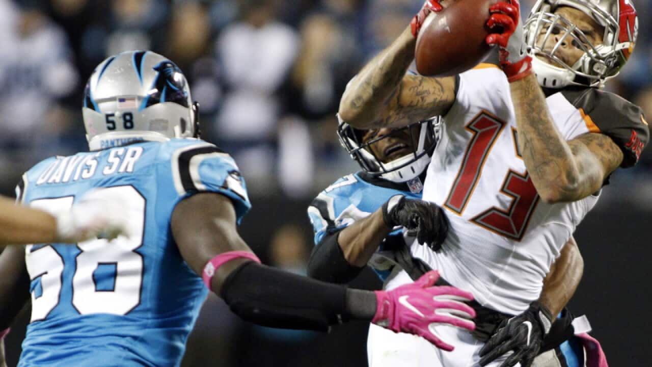Tampa Bay Buccaneers' Mike Evans (13) catches a pass
