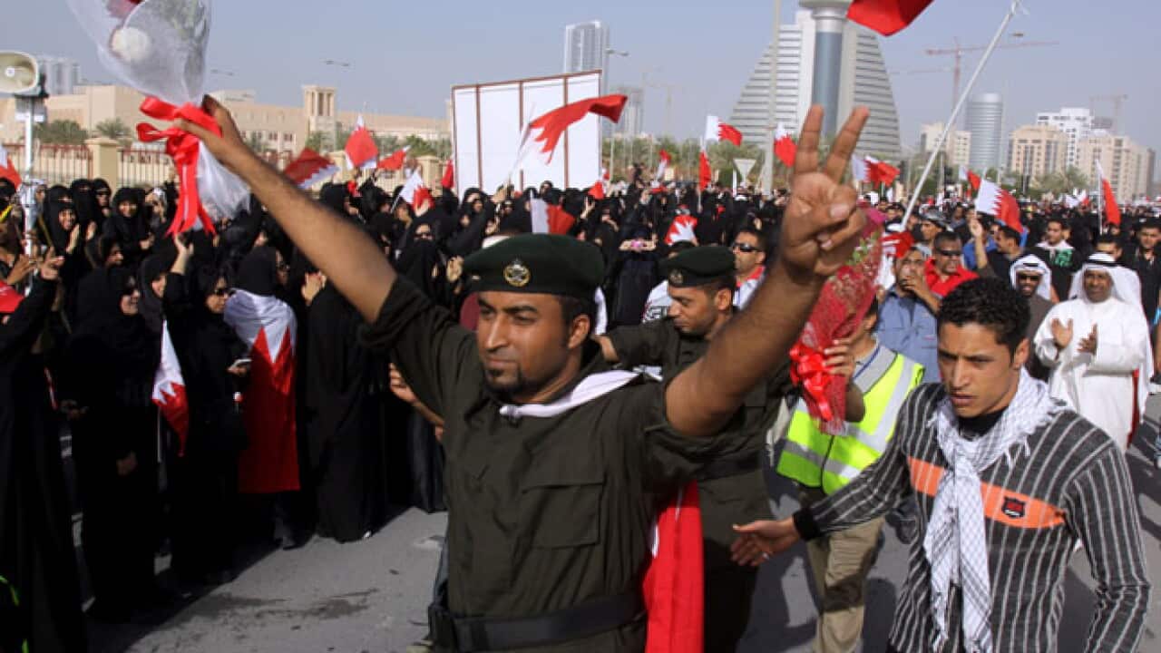 bahrainprotest_aap_b_110224_1238453332