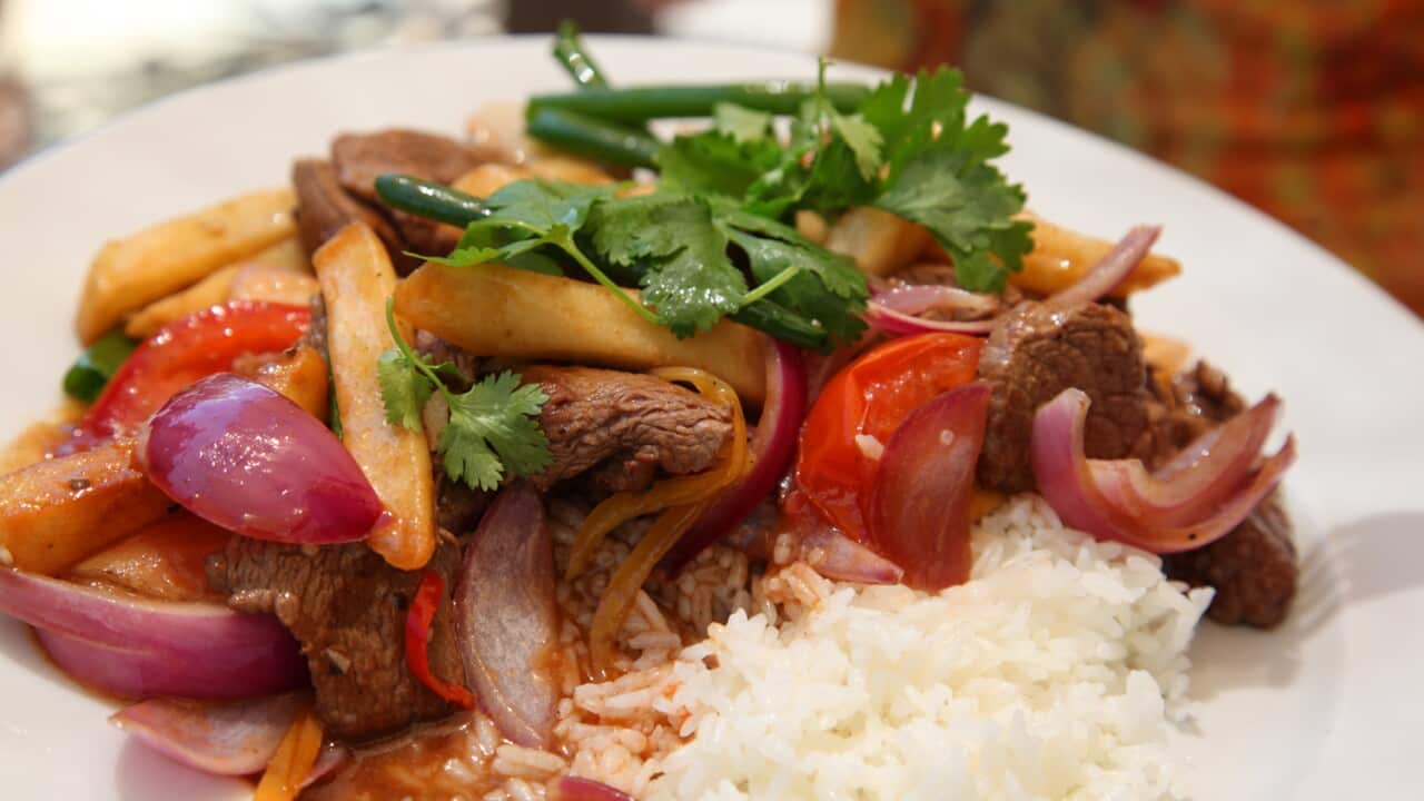Smoky sautéed beef and vegetables (lomo saltado) recipe | SBS Food