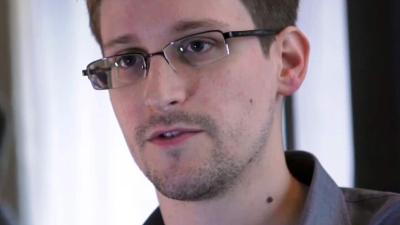 Snowden has paper to leave Moscow airport
