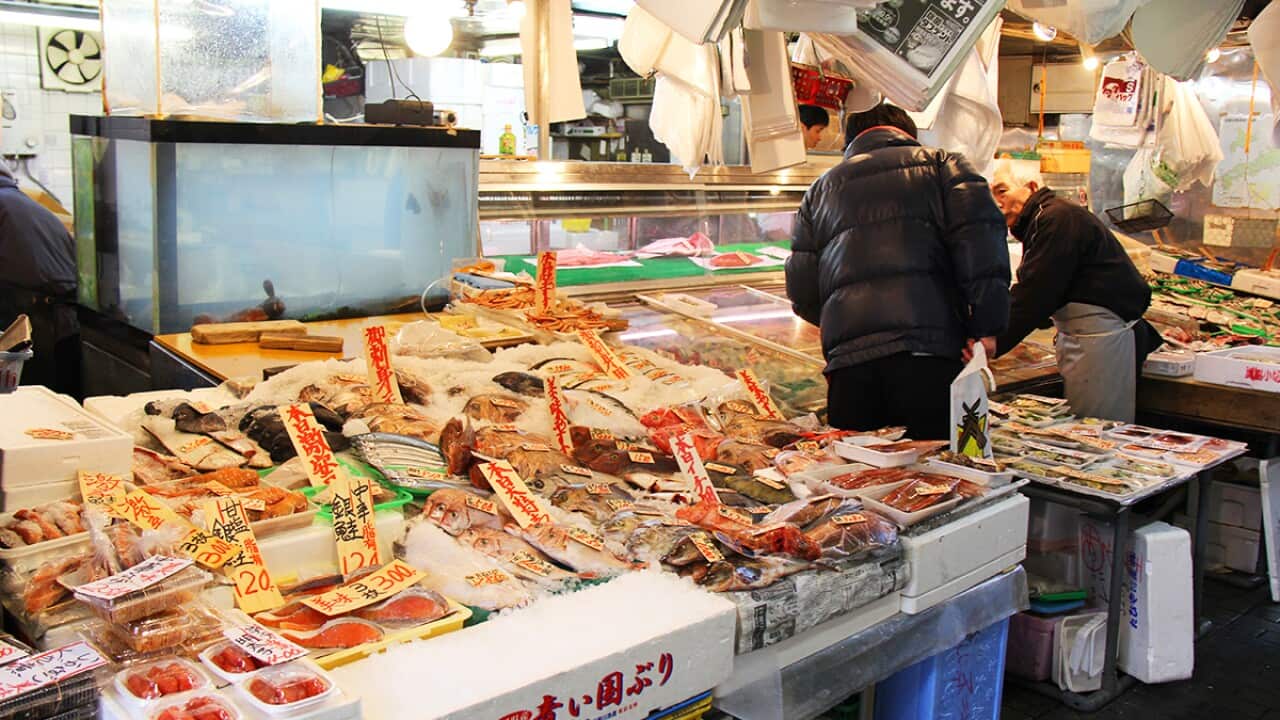 DFJ_ep6_fish-market.jpg