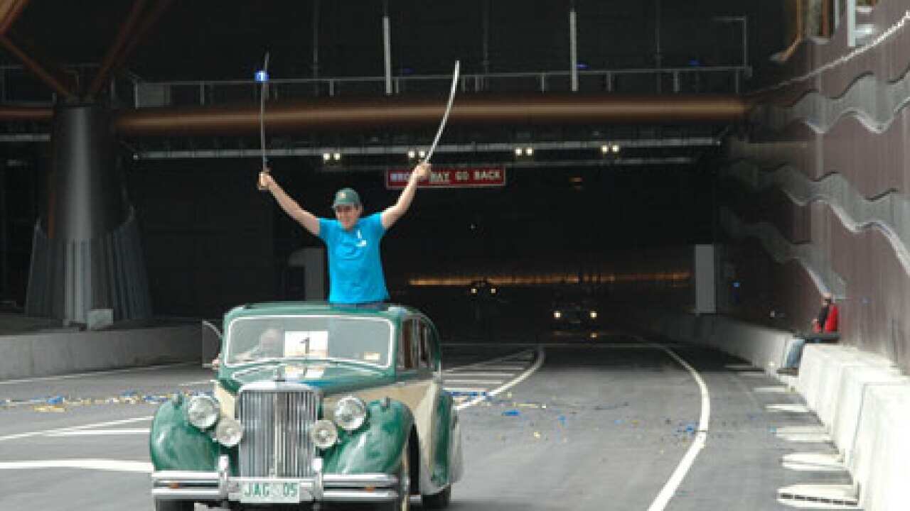 brisbane_tunnel_clem7_100316_B_AAP_1928591264