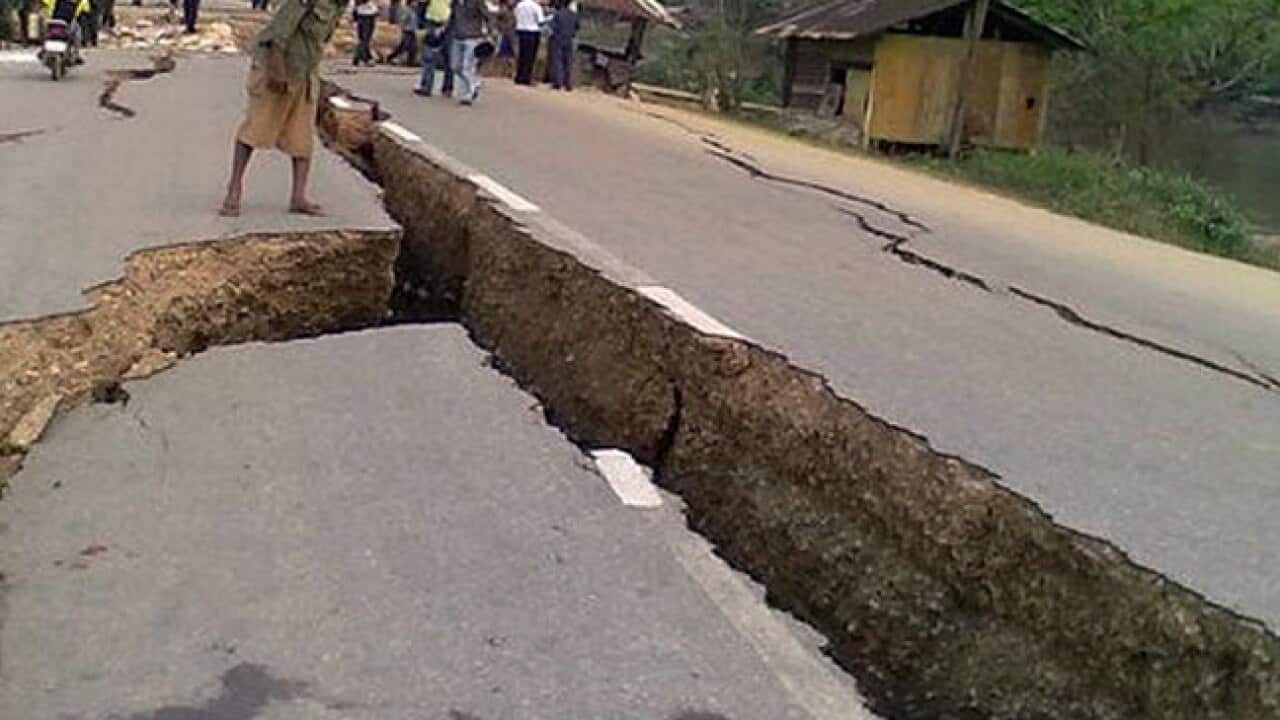 burma_earthquake_110327_B_aap_854011943