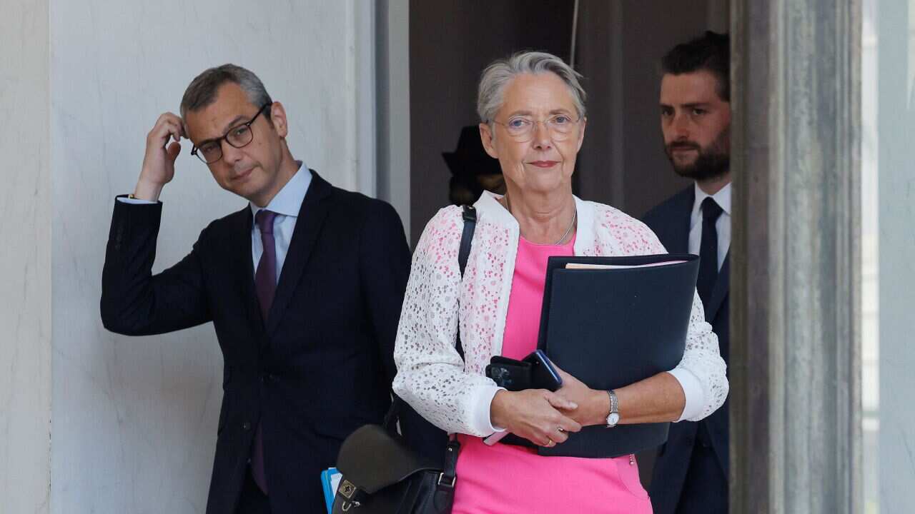 FRANCE-POLITICS-GOVERNMENT-CABINET