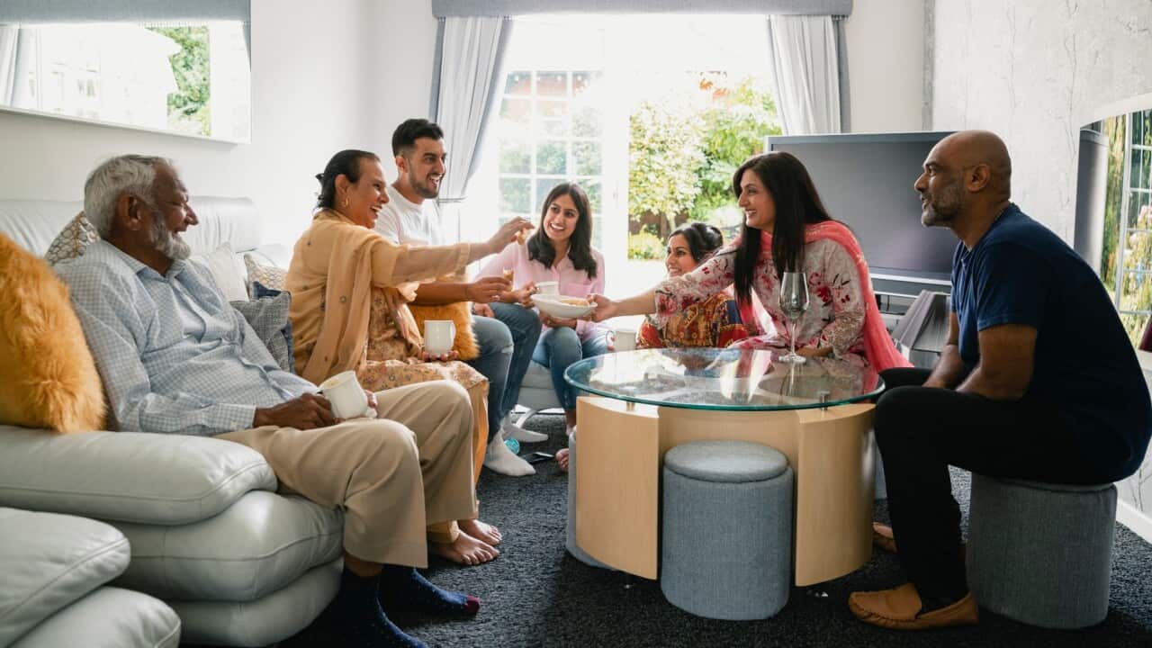 The Greens push for a Senate inquiry into the processing of family reunion visas.