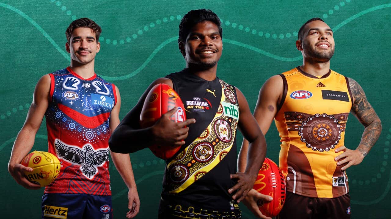 Indigenous players in their guernseys