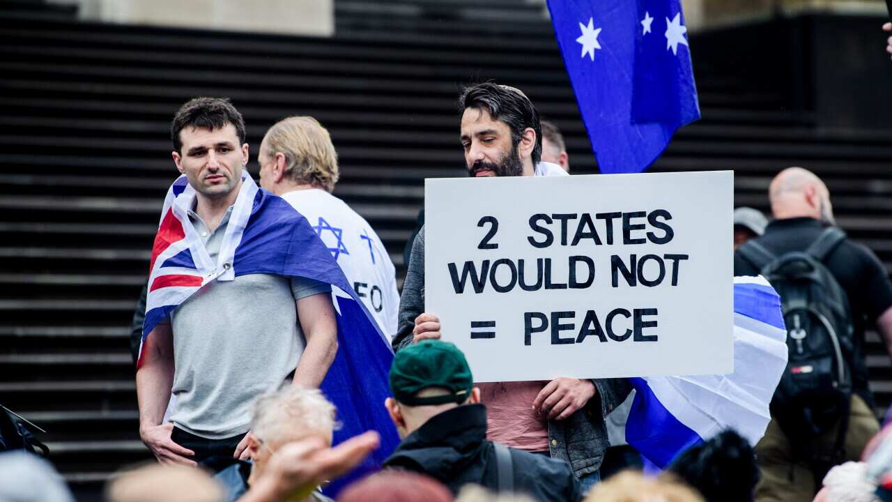 Rally in wake of Bondi calls for government sacking outside Victorian parliament in Melbourne - 21 Dec 2025