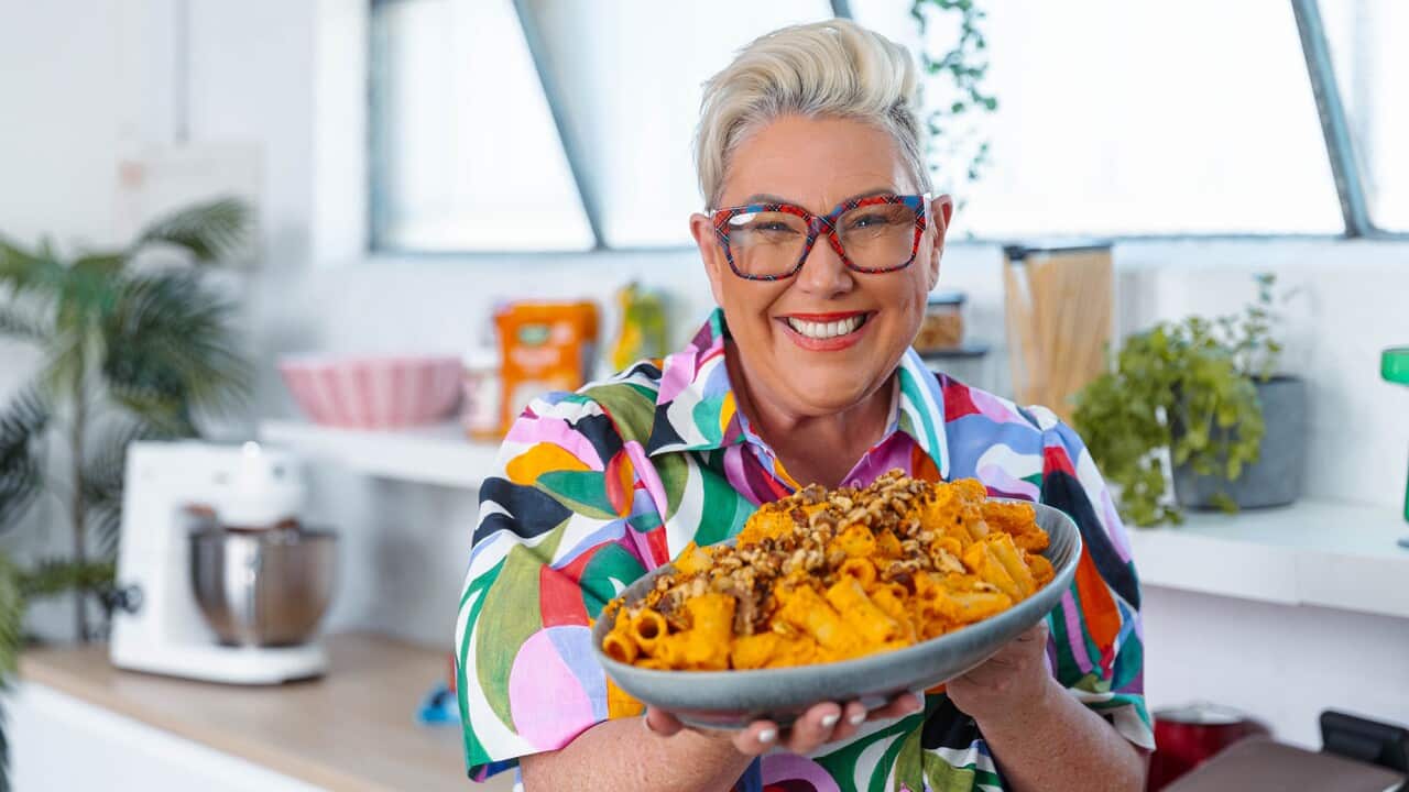 Frugal Foodie Ep 5__Steph de Sousa with rigatoni.jpg
