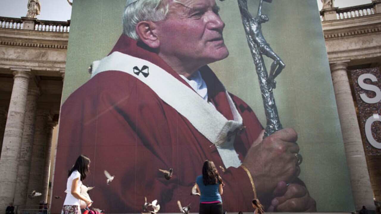 pope_ceremony_20110430_b_aap_1862327039