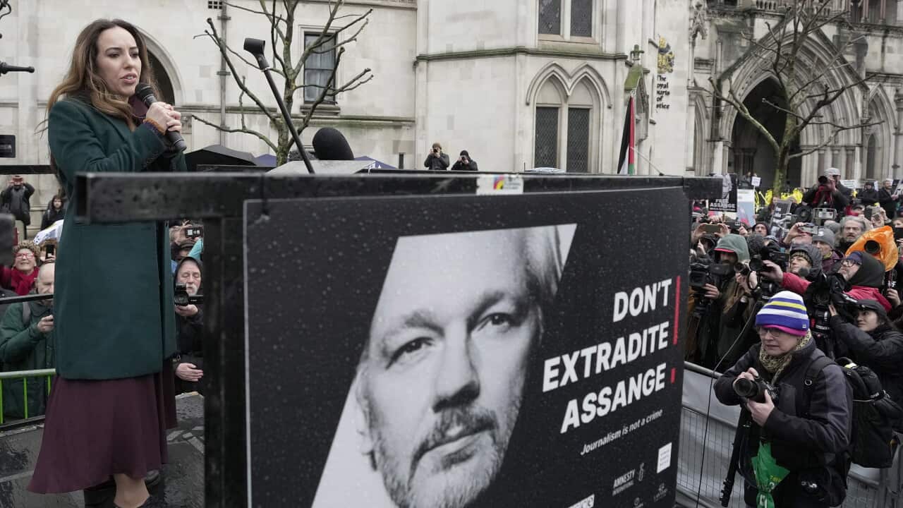 Britain Assange