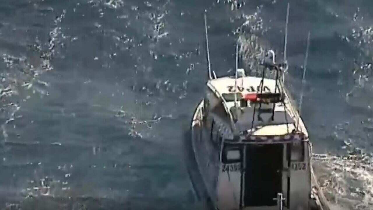 Three dead, two rescued after catamaran capsizes in NSW