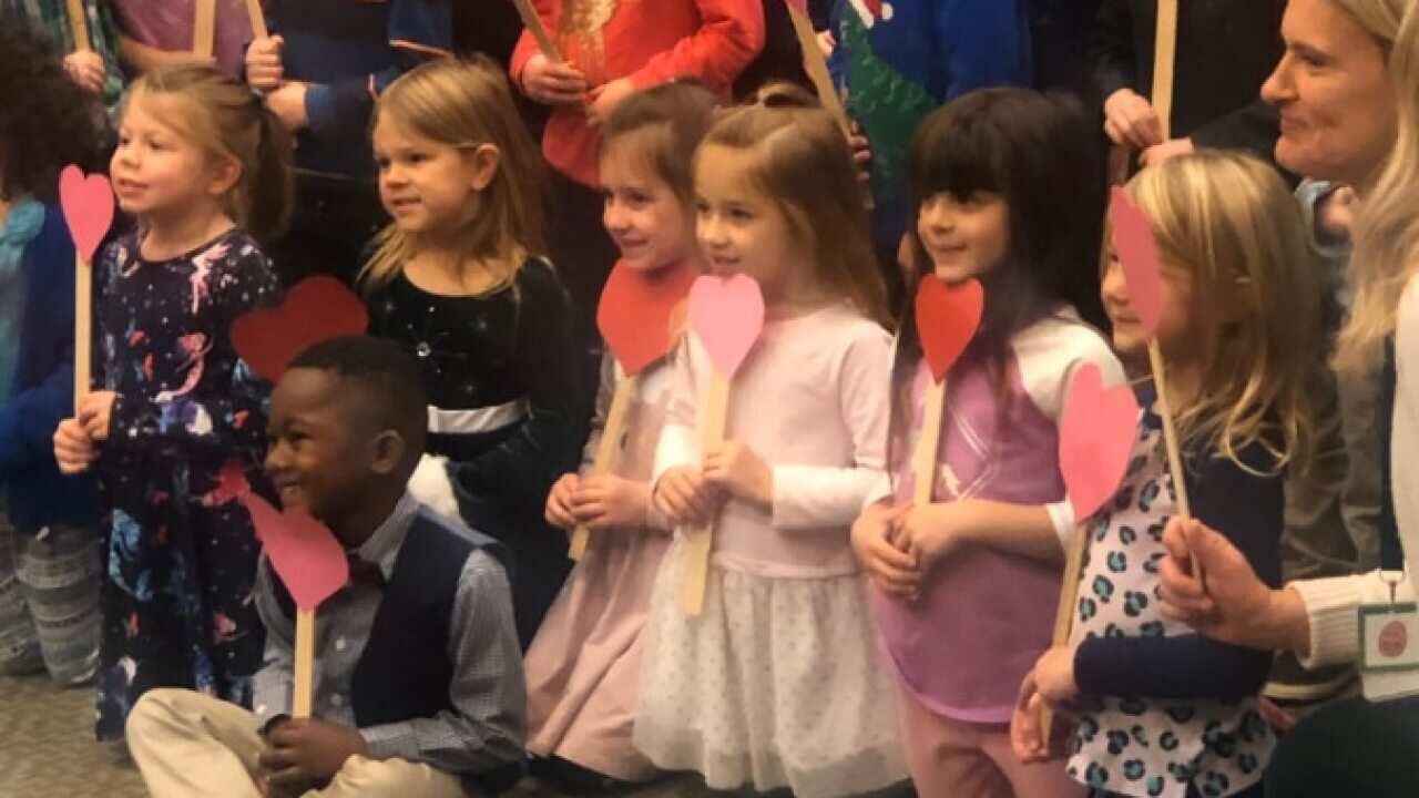 The entire kindergarten class was invited along.
