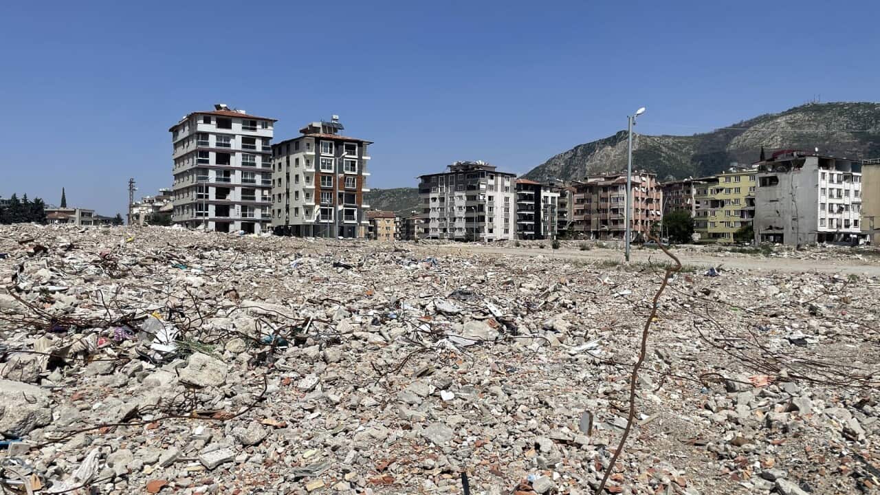 Some earthquake survivors in Hatay say they back President Erdogan (SBS).jpg