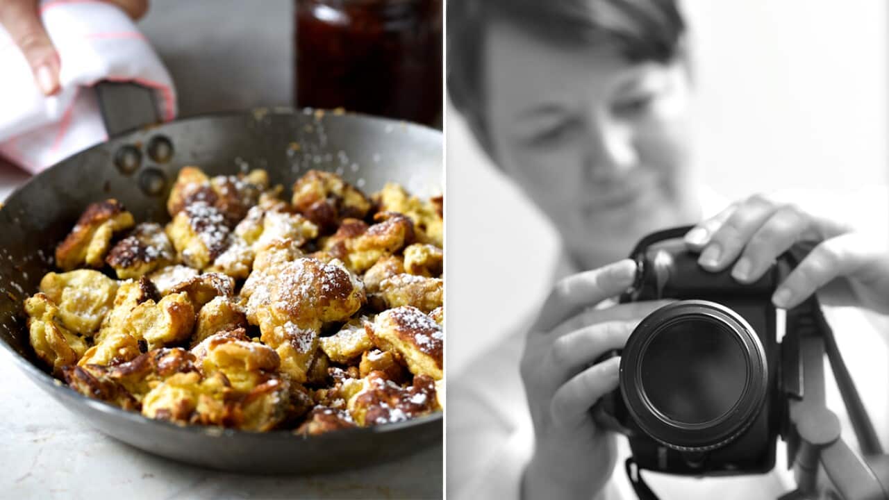 Pancakes with stewed plums | Susanne Zimmel
