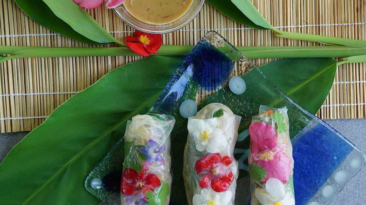 Floral spring rolls