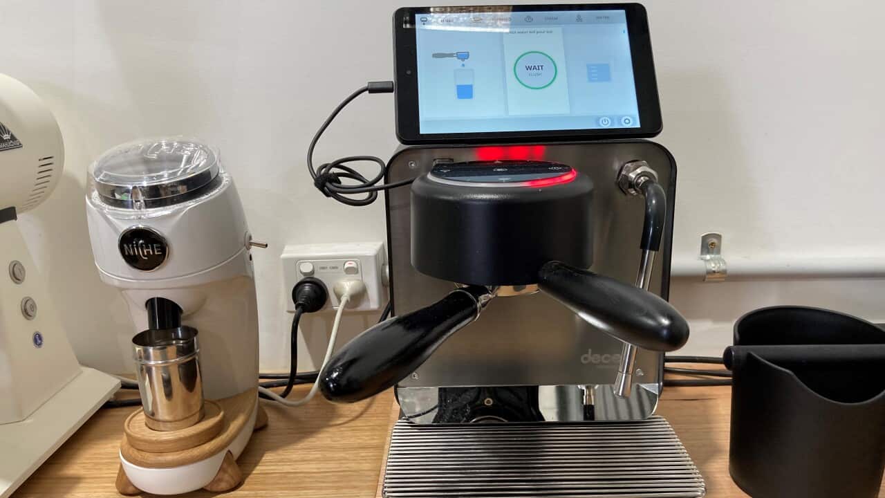 Espresso machine (Photo by Toshiyuki Ishiwata)