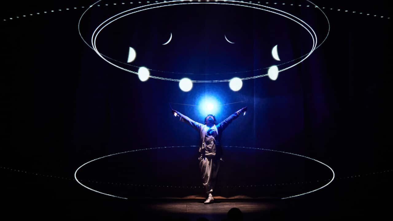 Yusaku Mochizuki Juggling artist performing in YOAH