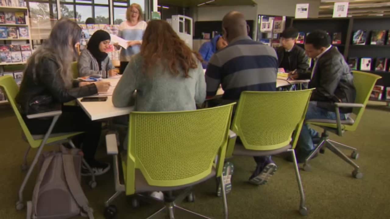 English language teacher Santina Sculli from LA Trobe University leading an English class