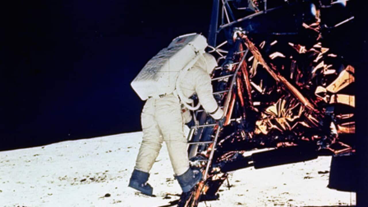 apollo_11_landing_1969_aap_L_362738488
