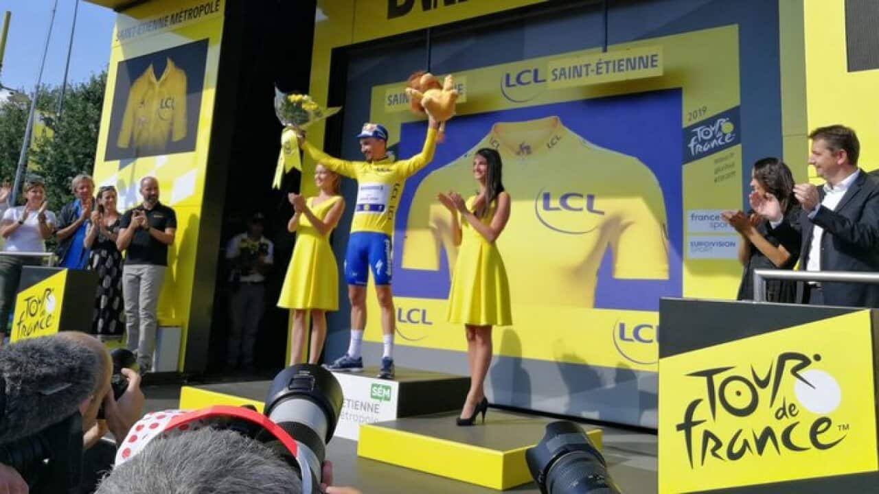 Julian Alaphilippe retrouve la première place du classement général.
