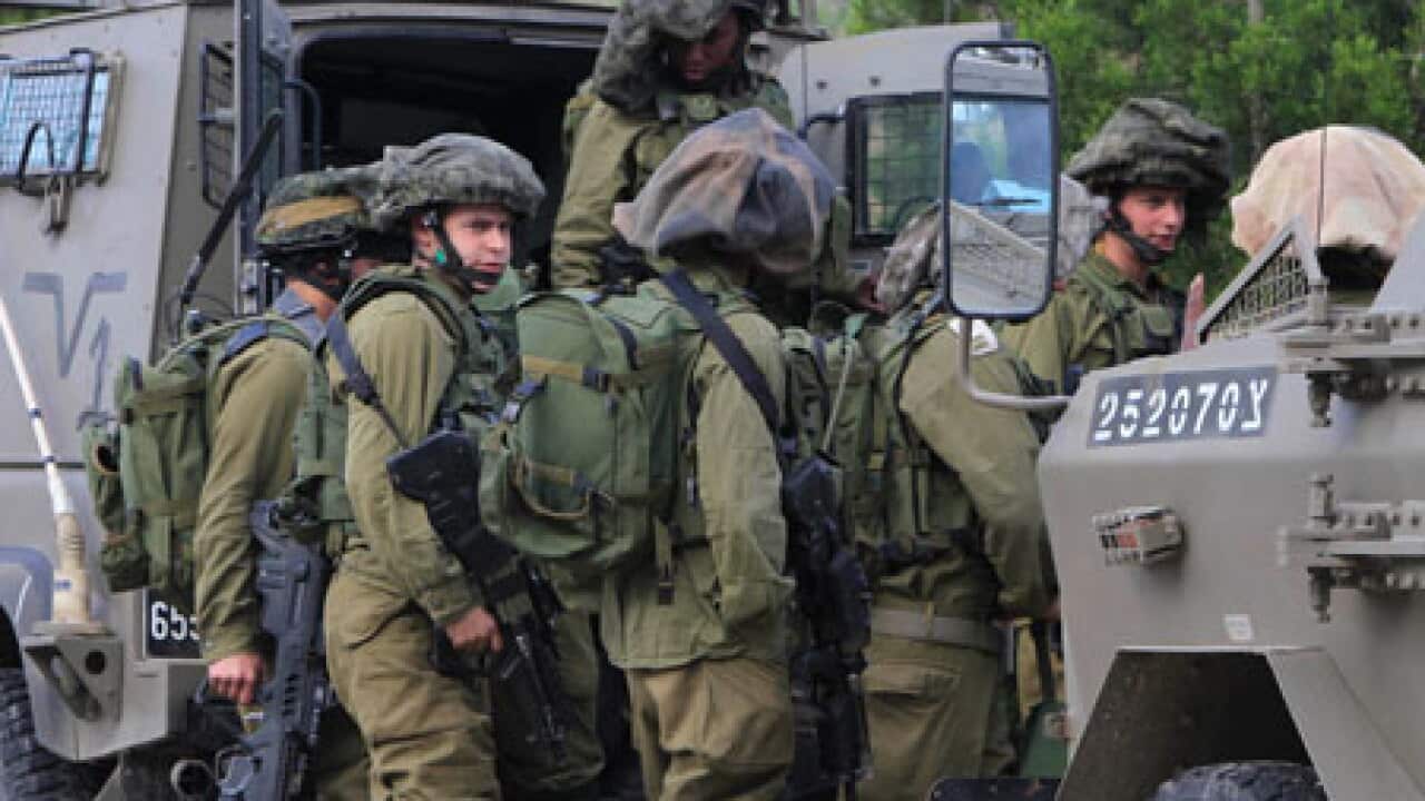 Israeli_Soldiers_gaza_100327_L_aap_799567826