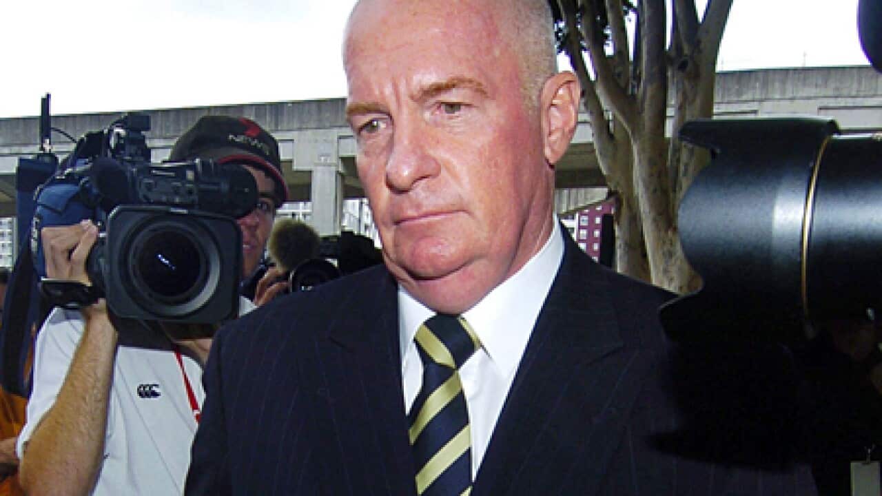 gordon_nuttal_101126_B_aap_1275014562