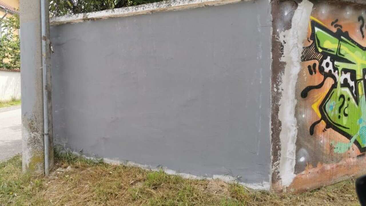 Izbrisani sporni grafit