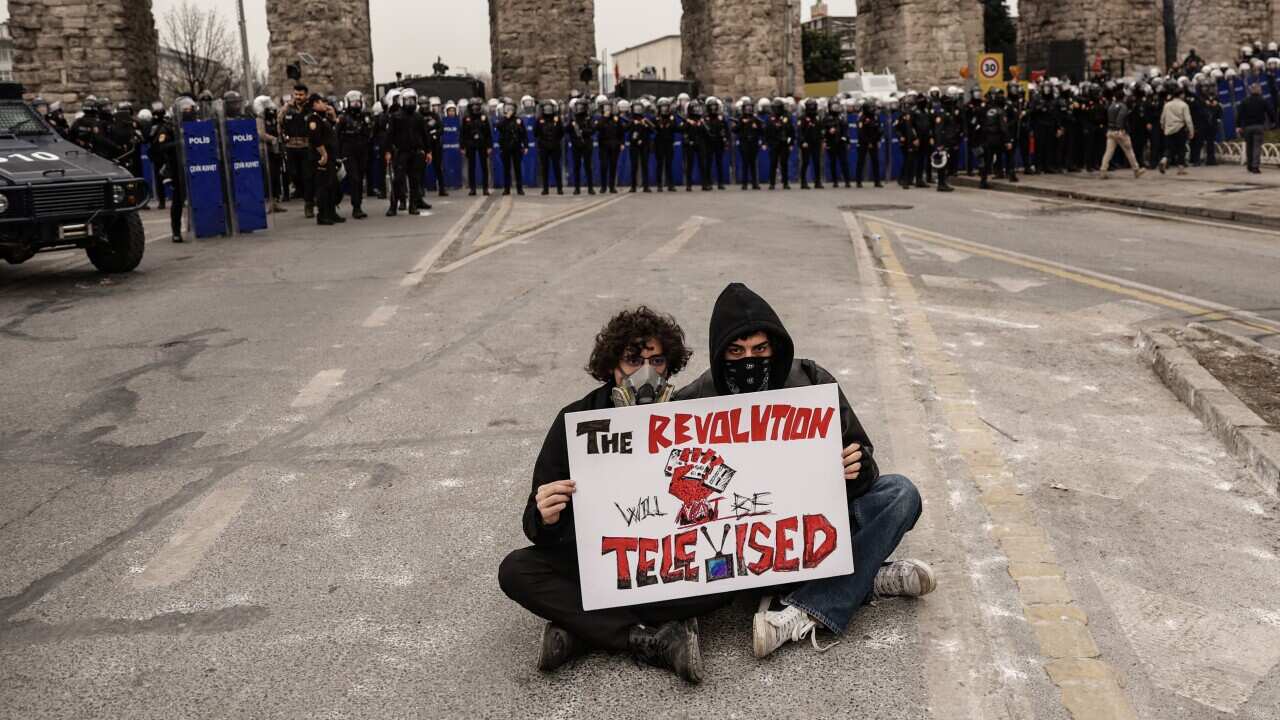 Protest in Istanbul against the detention of Istanbul mayor Imamoglu