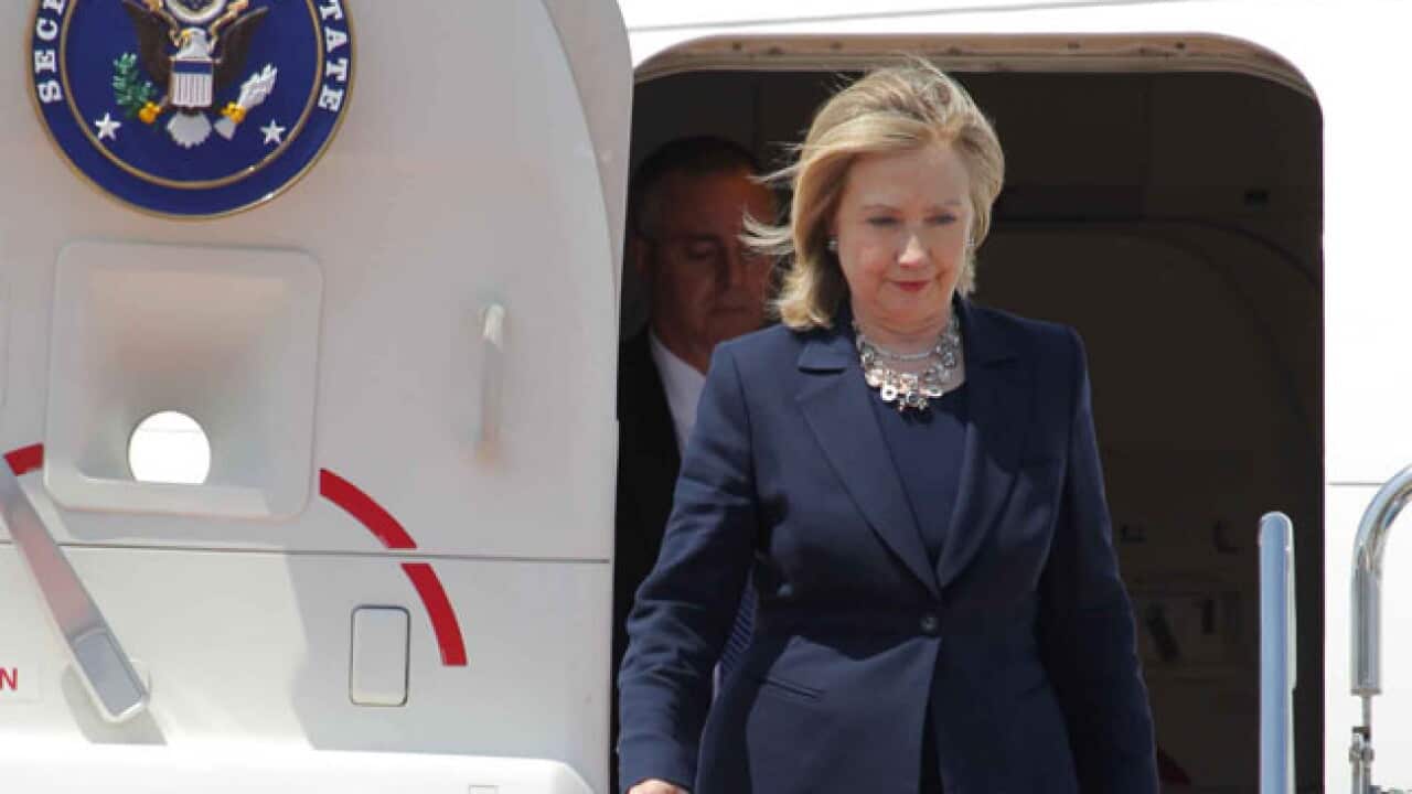 Japan_us_clinton_170411_B_aap_1566640753