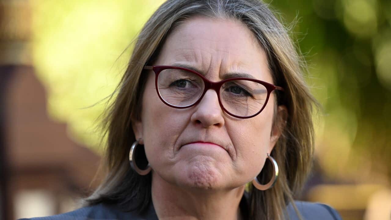 VICTORIAN PARLIAMENT SITTING