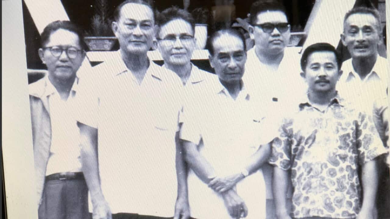 Từ trái sang Ls Lê Văn Thu-Tổng trưởng Tư Pháp, Gs Phan Như Mĩ, Bs Nguyễn Anh Tài; Vũ Bá Oai - Chưởng môn đời thứ 2 Hàn Bai1 Đường, Thiếu tướng Đỗ Kế Giai-Sư Đoàn 1 Biệt Động Quân, Vd Đẵng Thông Phong & Vs Vương Quan Ba
