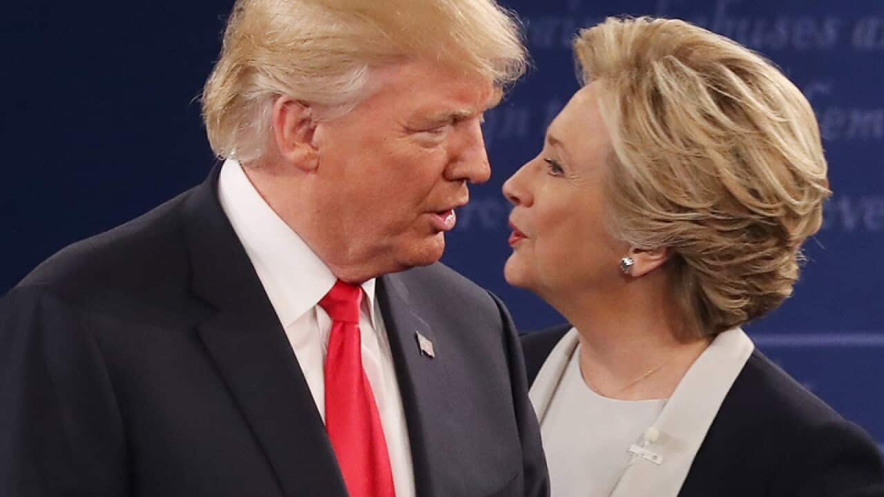 Republican Donald Trump (L) and Democrat Hillary Clinton
