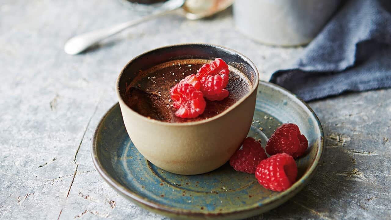 Baked chocolate egg custards