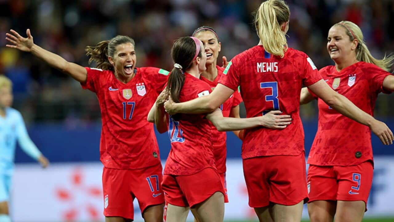 ose Lavelle (2L) of USA celebrates her goal with teammates during the FIFA Women's World Cup 2019